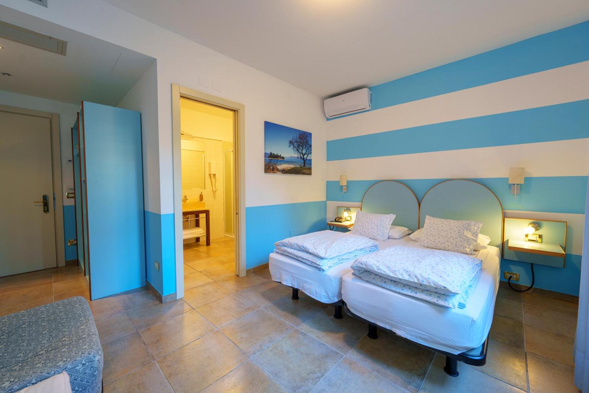 Hotel San Filis Сан-Феличе-дель-Бенако Экстерьер фото